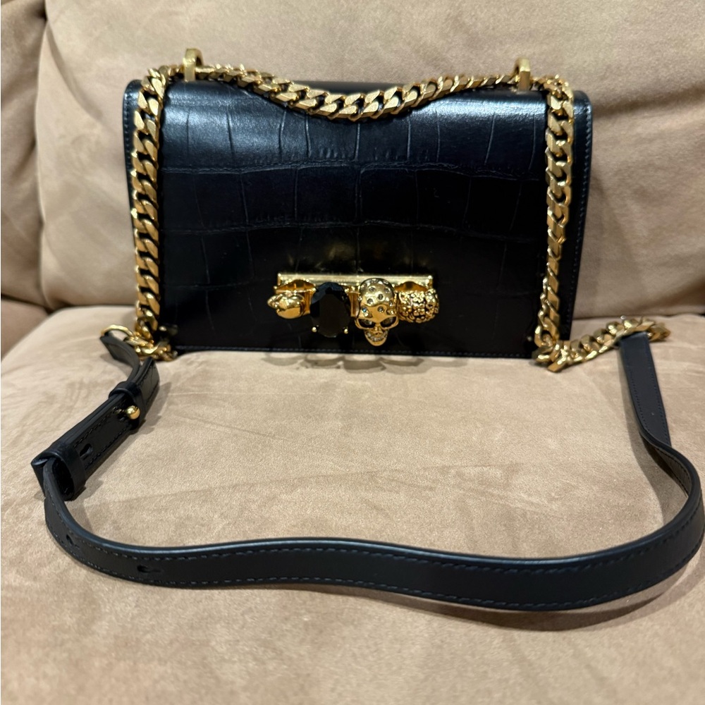 ALEXANDER MCQUEEN Black Croc Embossed JEWELED KNUCKLE Chain FLAP BAG - BRAND NEW